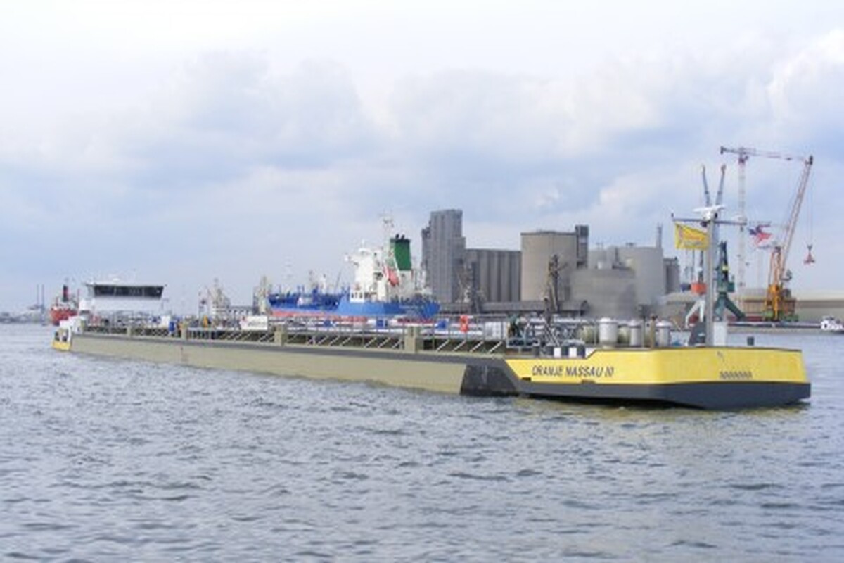 ship Oranje Nassau III